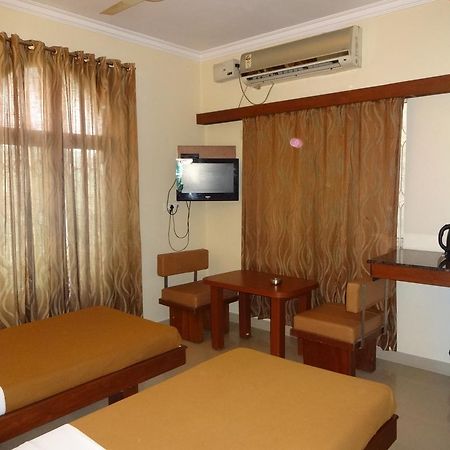 Sheetal Residency Hotell Bangalore Exteriör bild