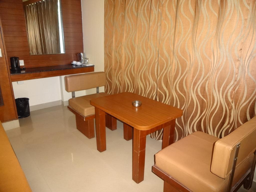 Sheetal Residency Hotell Bangalore Exteriör bild