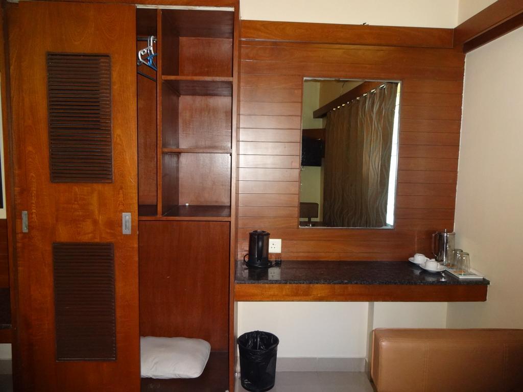Sheetal Residency Hotell Bangalore Exteriör bild