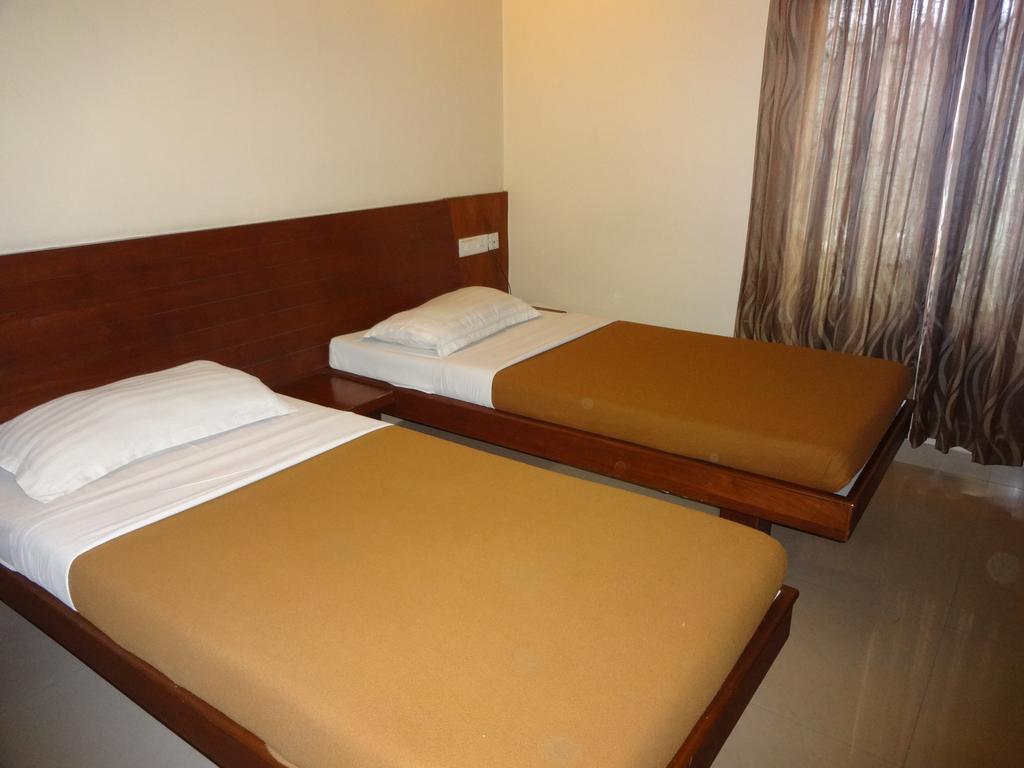 Sheetal Residency Hotell Bangalore Exteriör bild