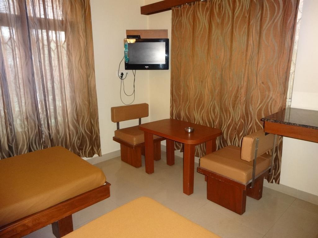 Sheetal Residency Hotell Bangalore Exteriör bild
