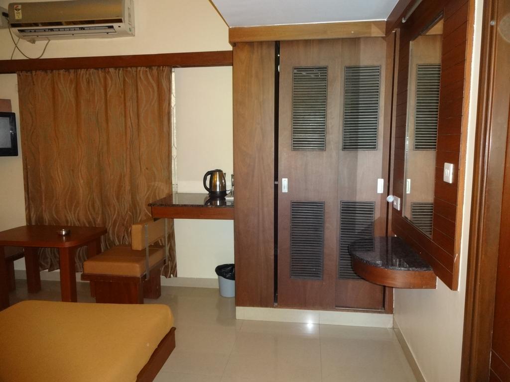 Sheetal Residency Hotell Bangalore Exteriör bild