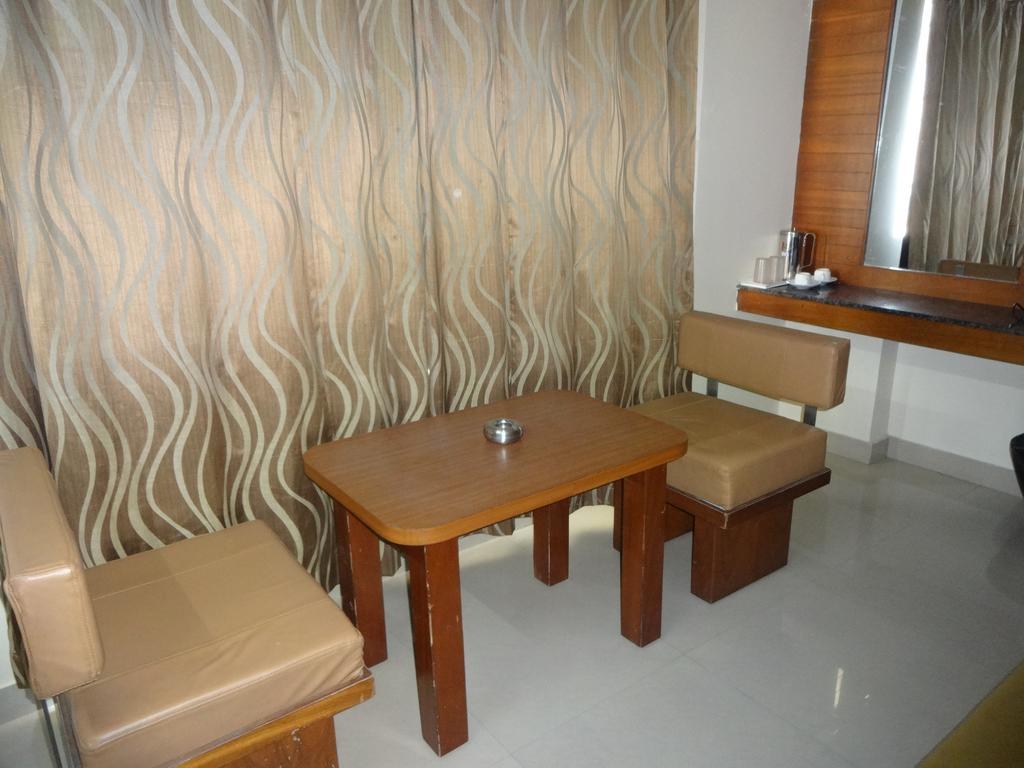 Sheetal Residency Hotell Bangalore Exteriör bild
