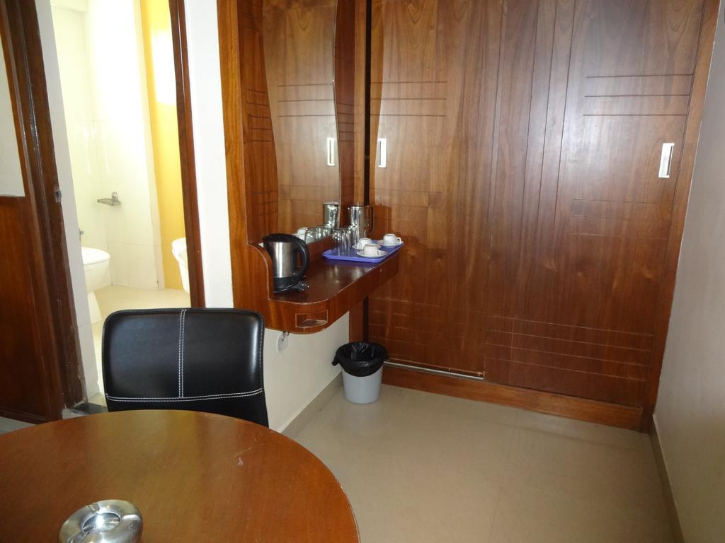 Sheetal Residency Hotell Bangalore Exteriör bild