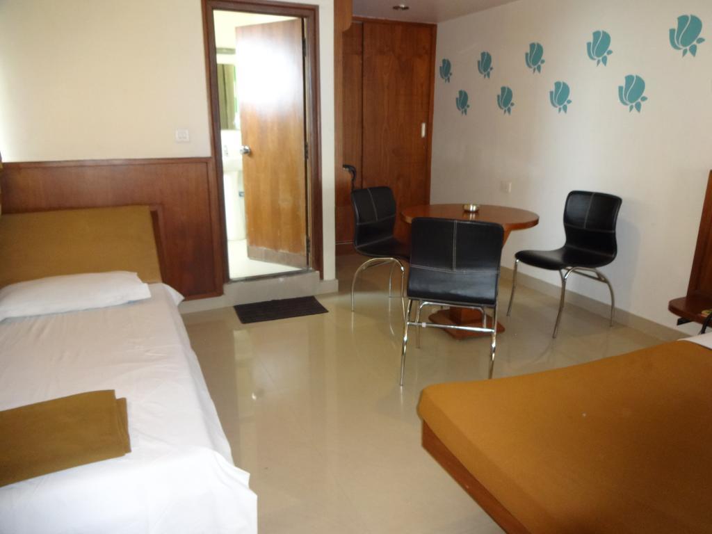 Sheetal Residency Hotell Bangalore Exteriör bild